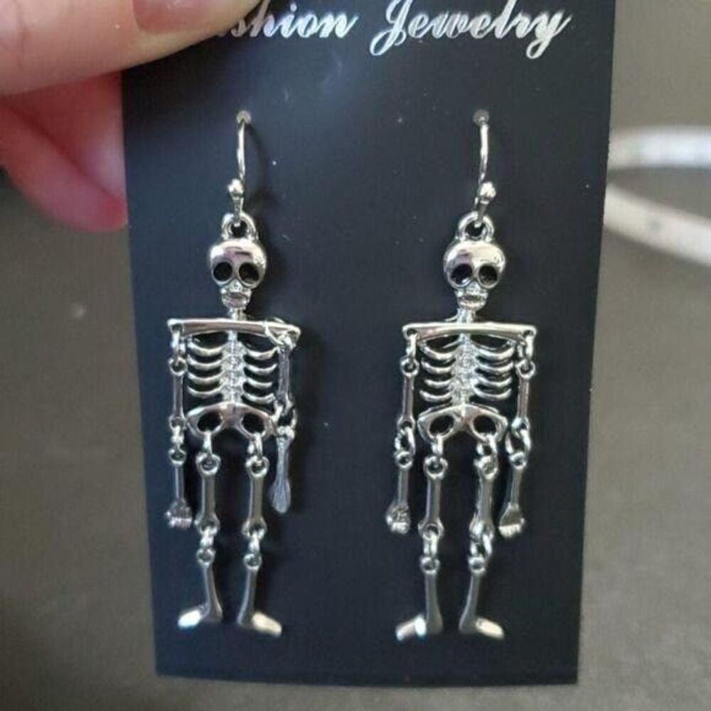 Silver tone dangling skeleton earrings Halloween Fall